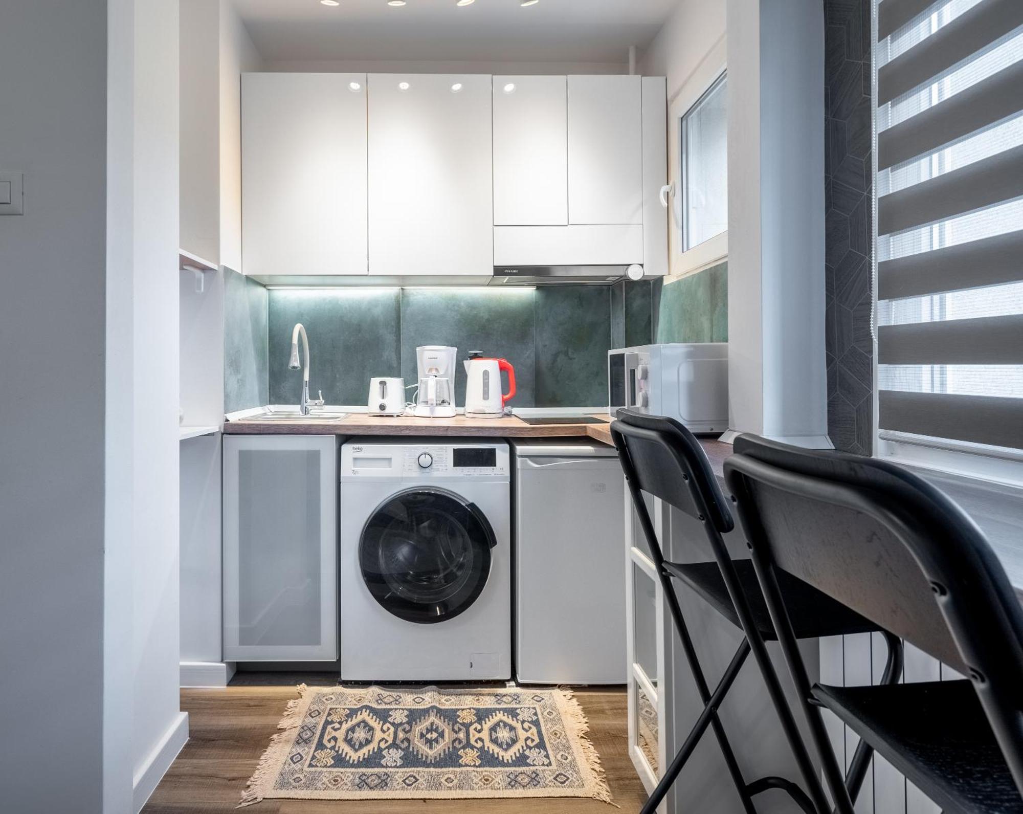 Apartment Barcianu Near Old Town & Unirii Square