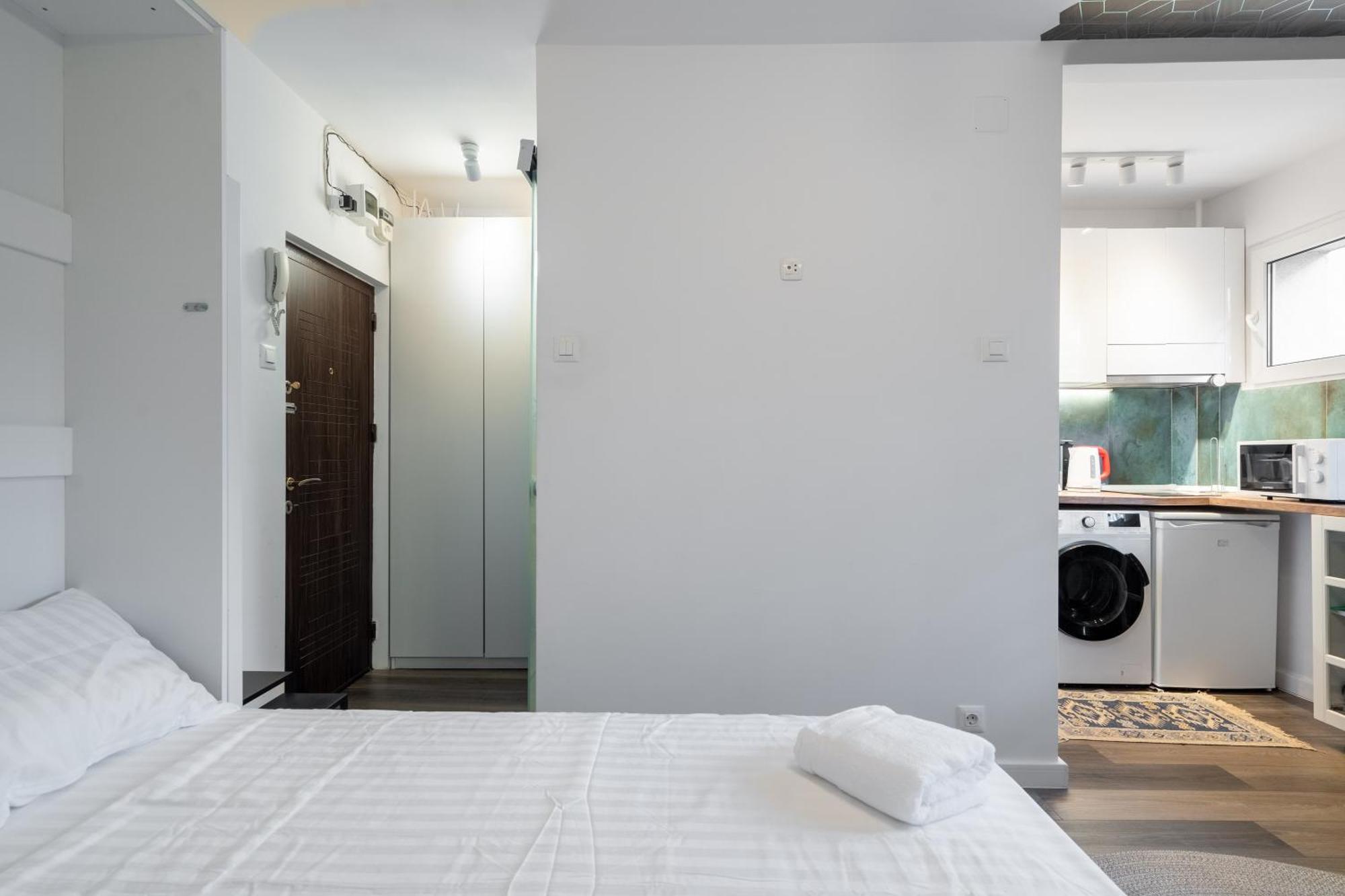 Apartment Barcianu Near Old Town & Unirii Square *